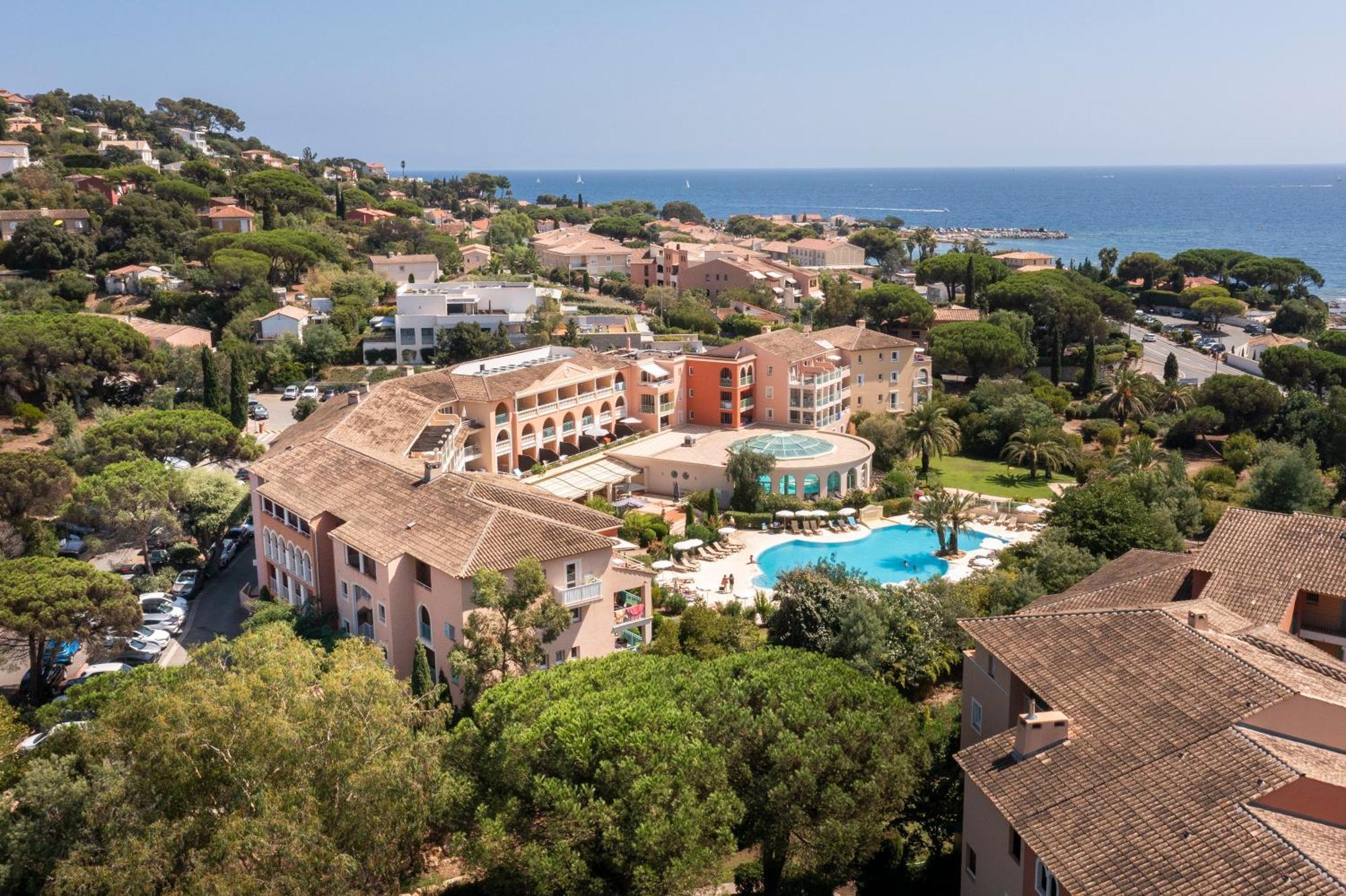 Residence Pierre & Vacances Premium Les Calanques Des Issambres Les Issambres Exterior foto