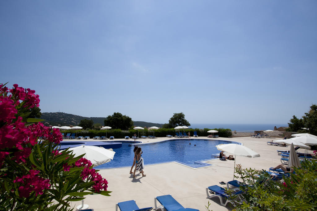 Residence Pierre & Vacances Premium Les Calanques Des Issambres Les Issambres Exterior foto
