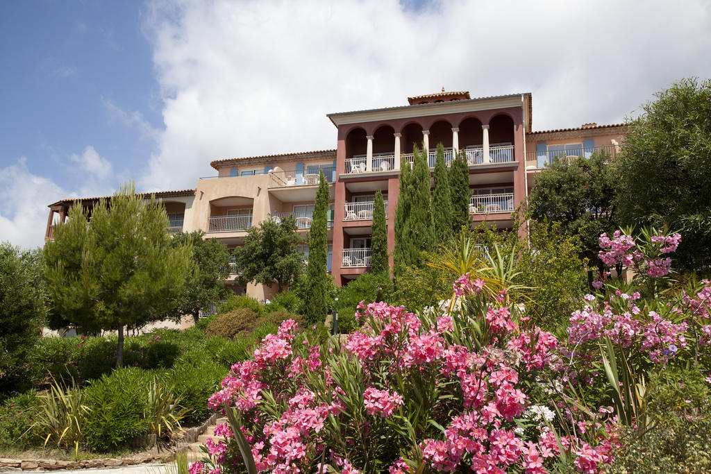 Residence Pierre & Vacances Premium Les Calanques Des Issambres Les Issambres Exterior foto